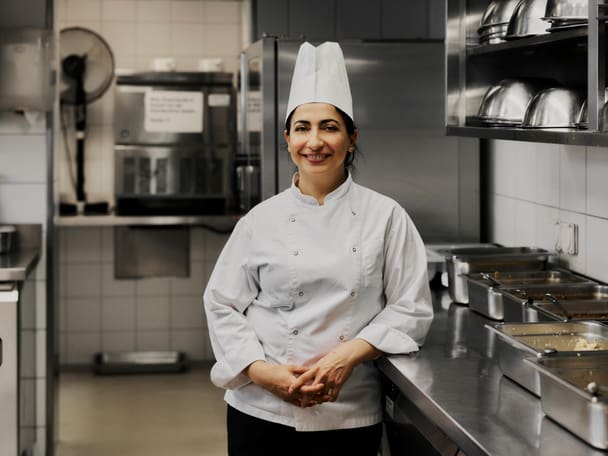 Afsaneh in der Küche