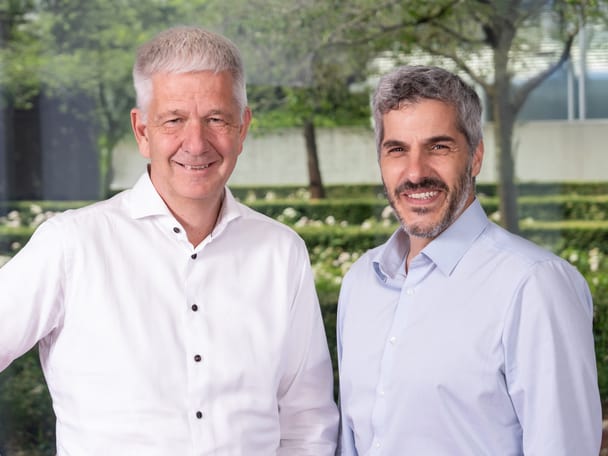 Michael Auer (links), neuer Verwaltungsratspräsident, Simon Stocker (rechts), neues Mitglied des Verwaltungsrates