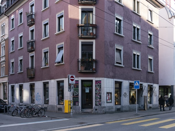 Gebäude Deutsch an der Langstrasse