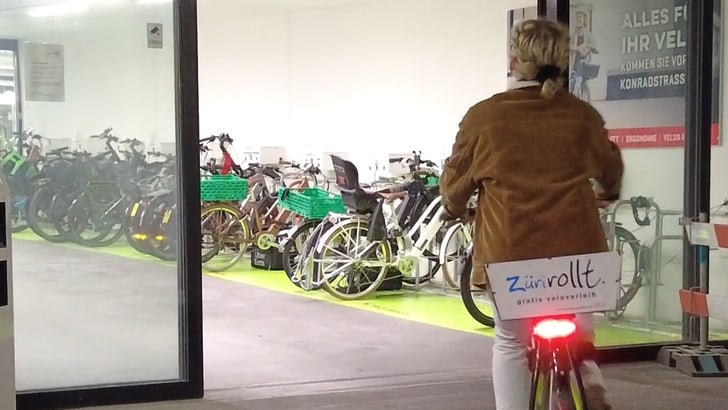 Thumbnail Video Veloverleih Züri rollt